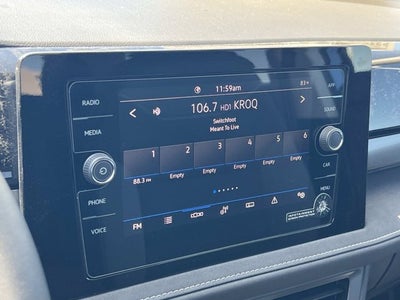 2026 Volkswagen Taos SE Black
