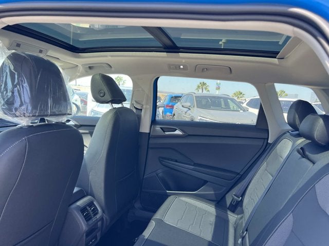 2026 Volkswagen Taos SE Black
