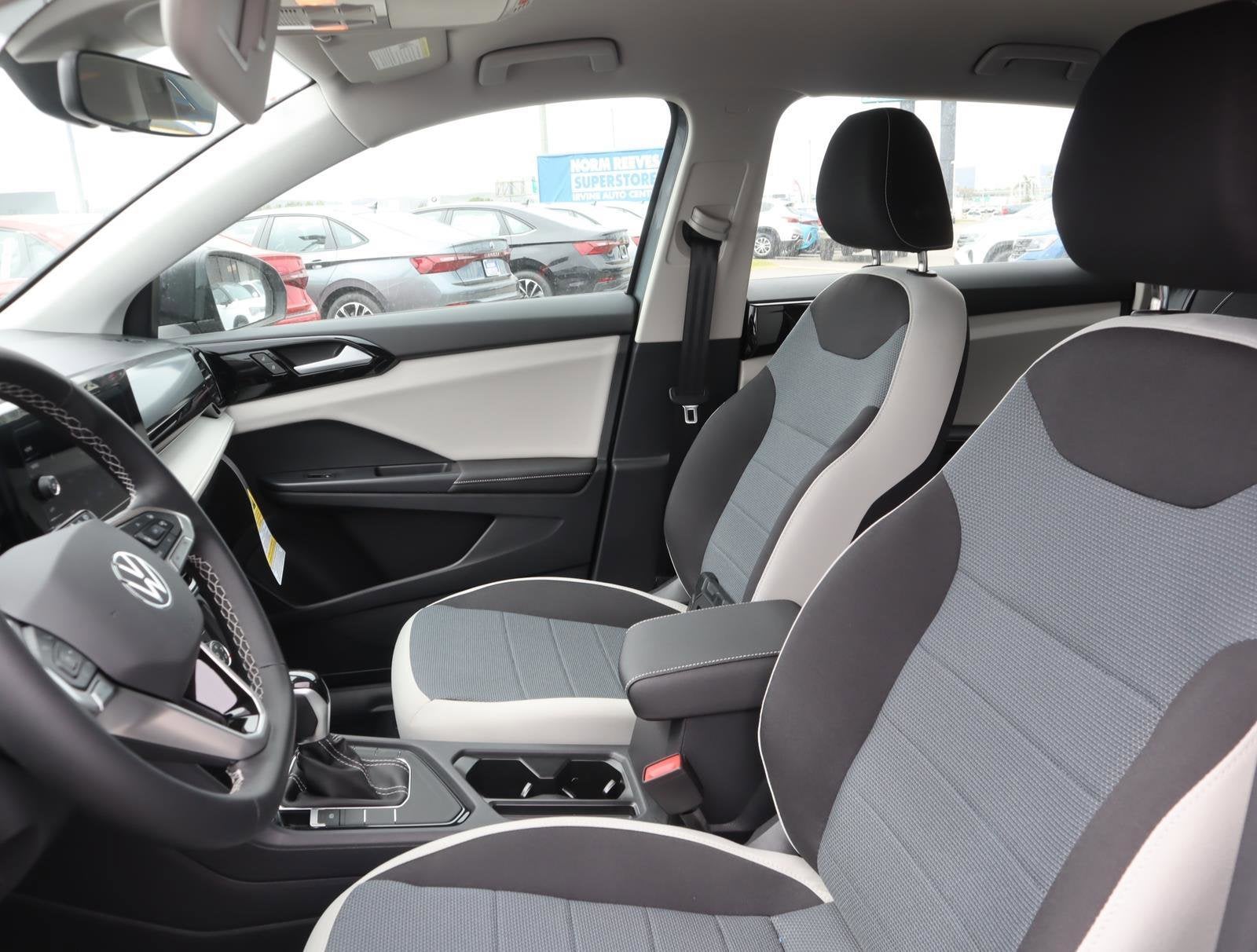 2025 Volkswagen Taos S