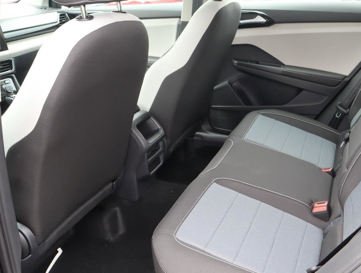 2025 Volkswagen Taos S