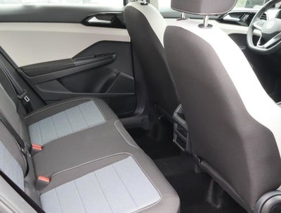 2025 Volkswagen Taos S