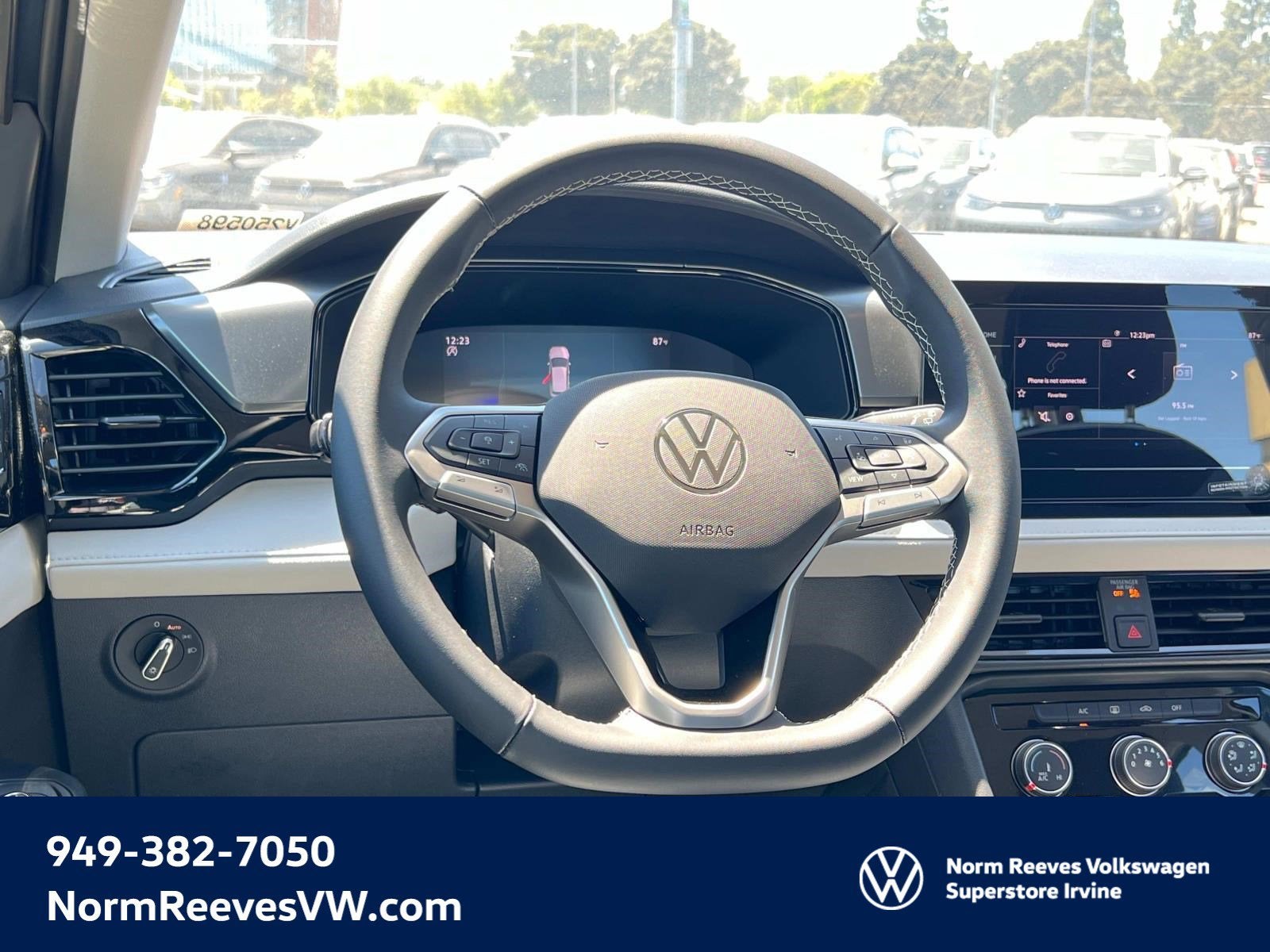 2025 Volkswagen Taos S