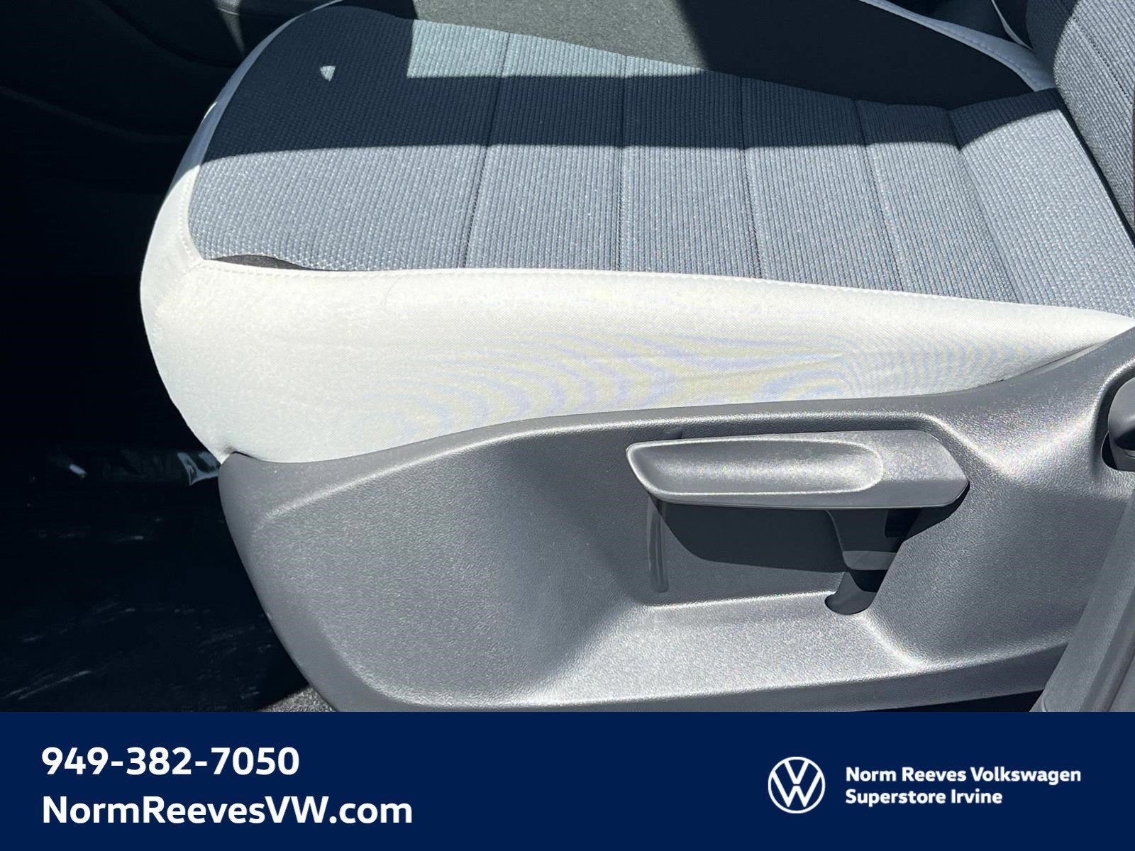 2025 Volkswagen Taos S