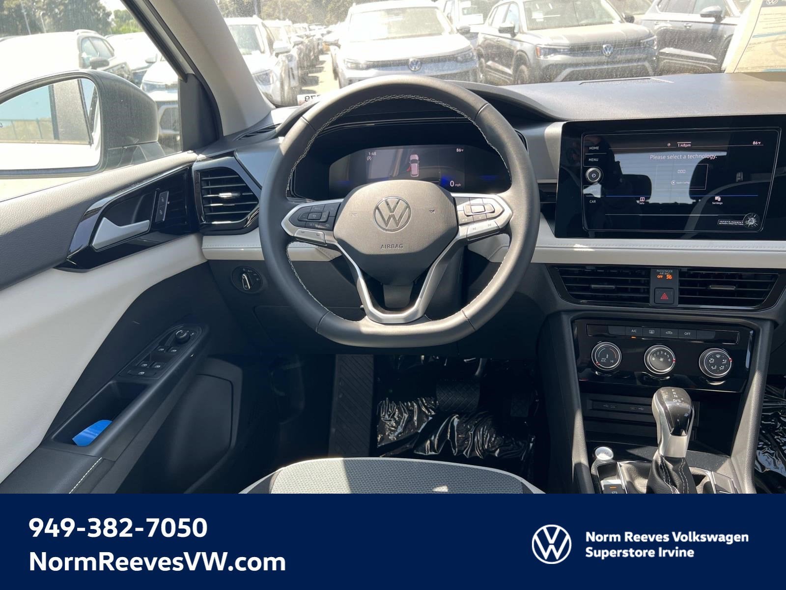 2025 Volkswagen Taos S