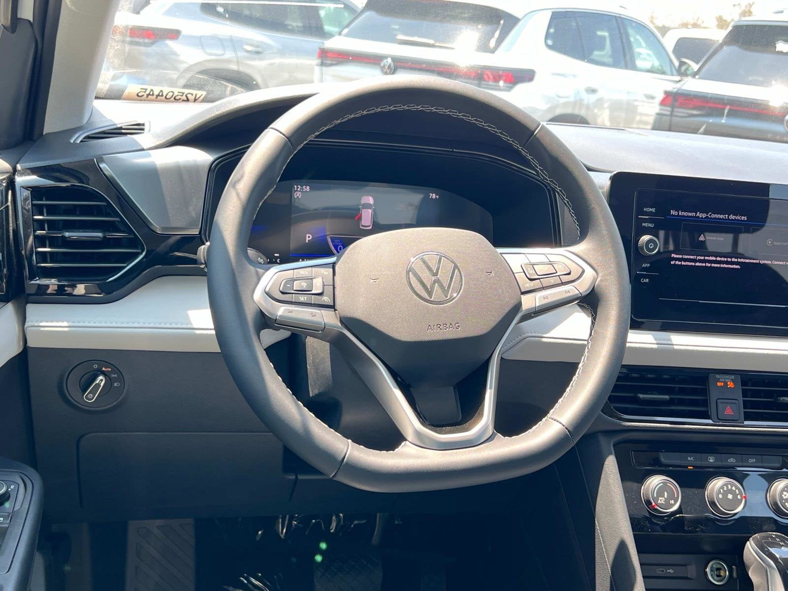 2025 Volkswagen Taos S