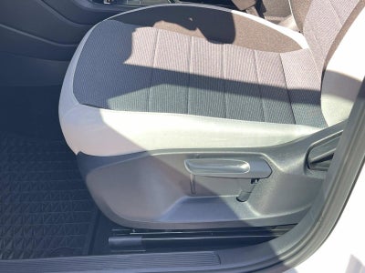 2025 Volkswagen Taos S