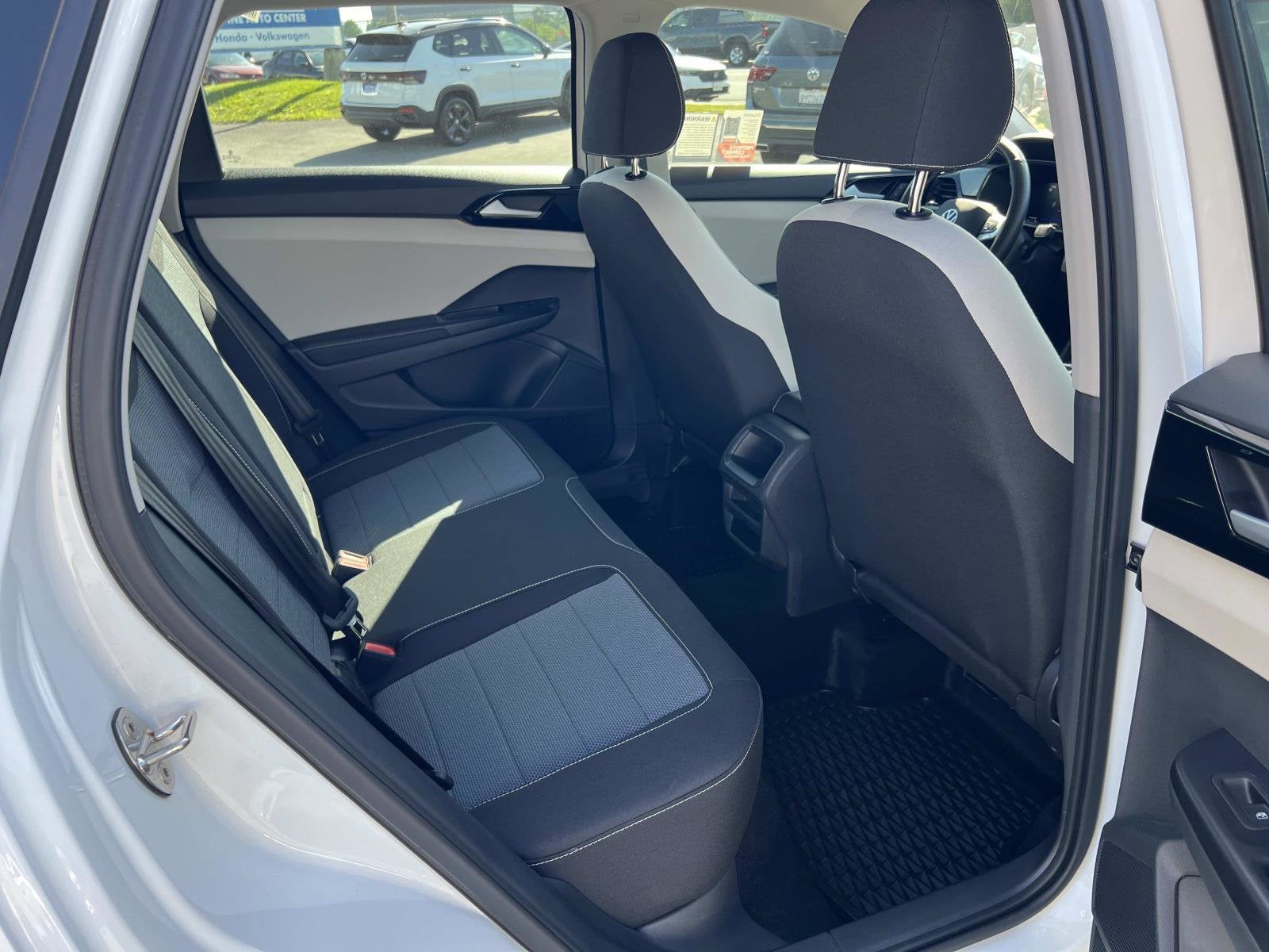 2025 Volkswagen Taos S