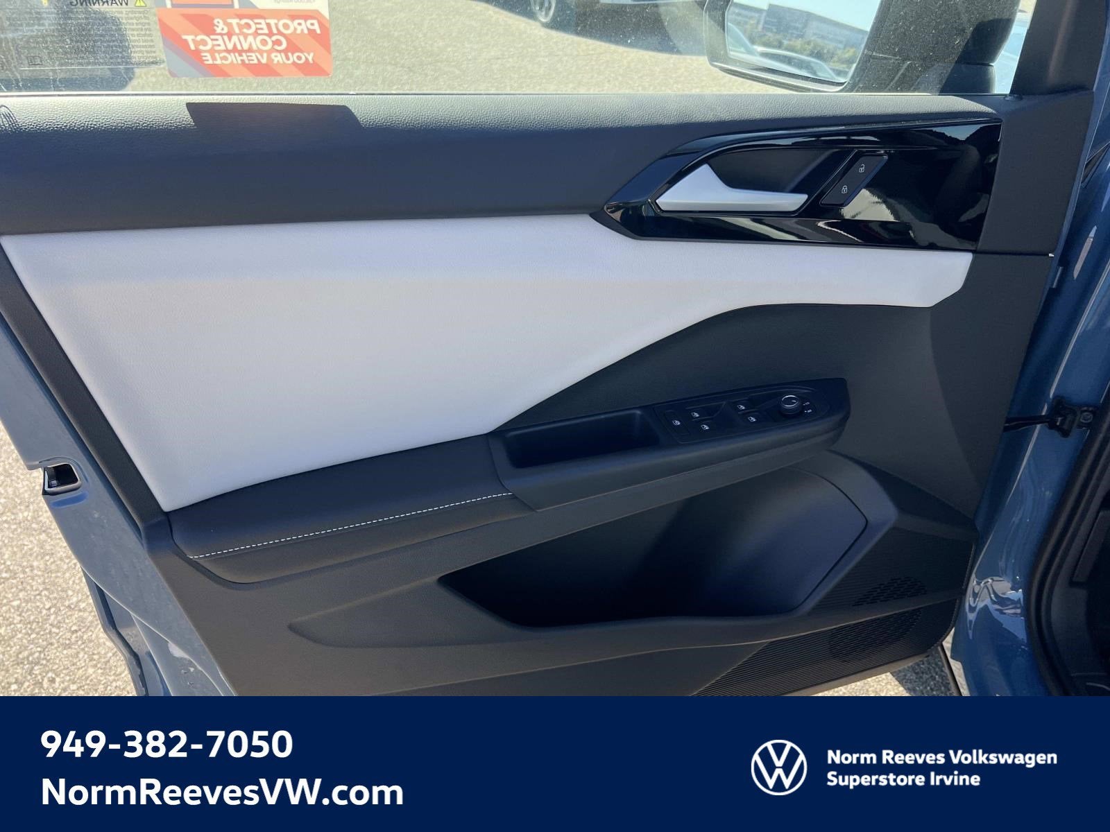 2025 Volkswagen Taos S