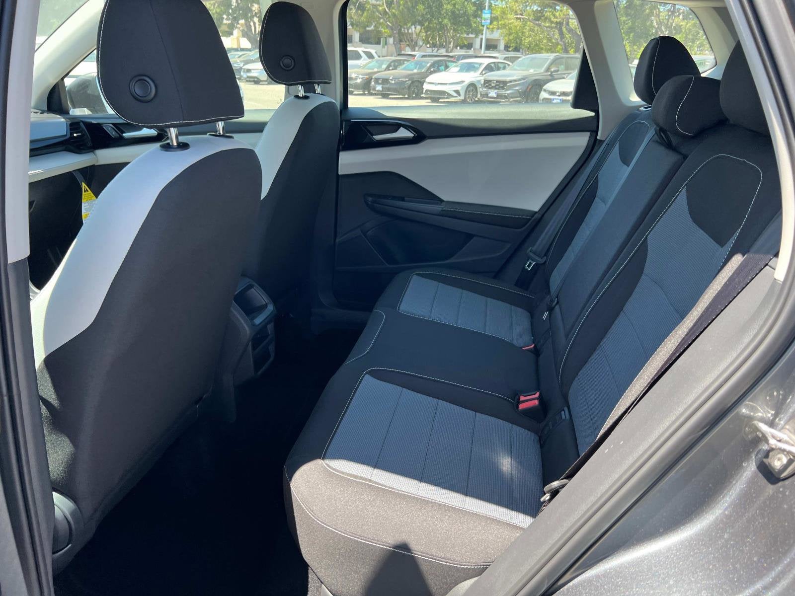 2025 Volkswagen Taos S