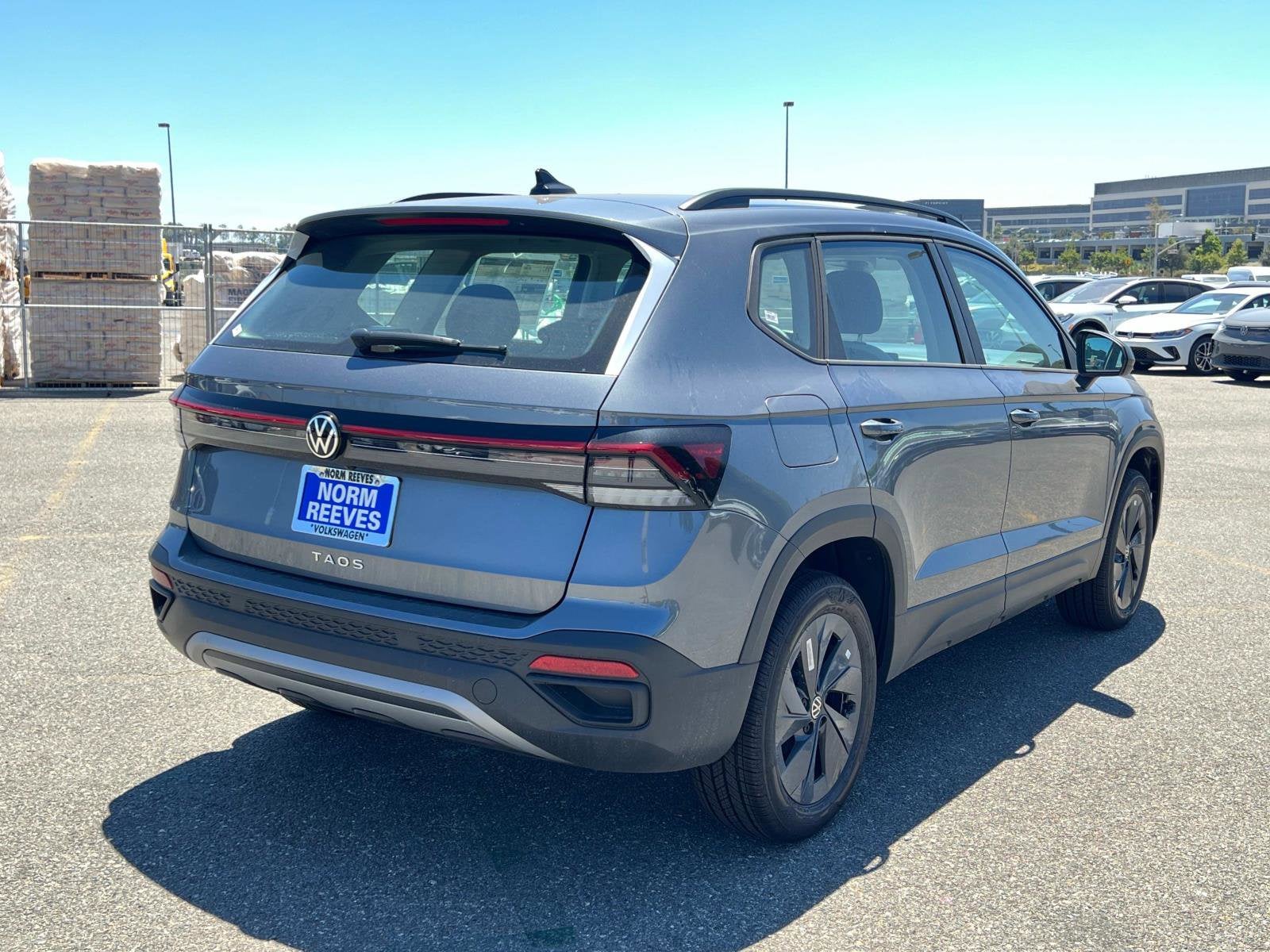 2025 Volkswagen Taos S