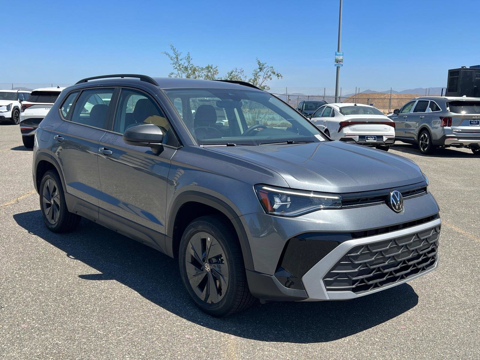 2025 Volkswagen Taos S