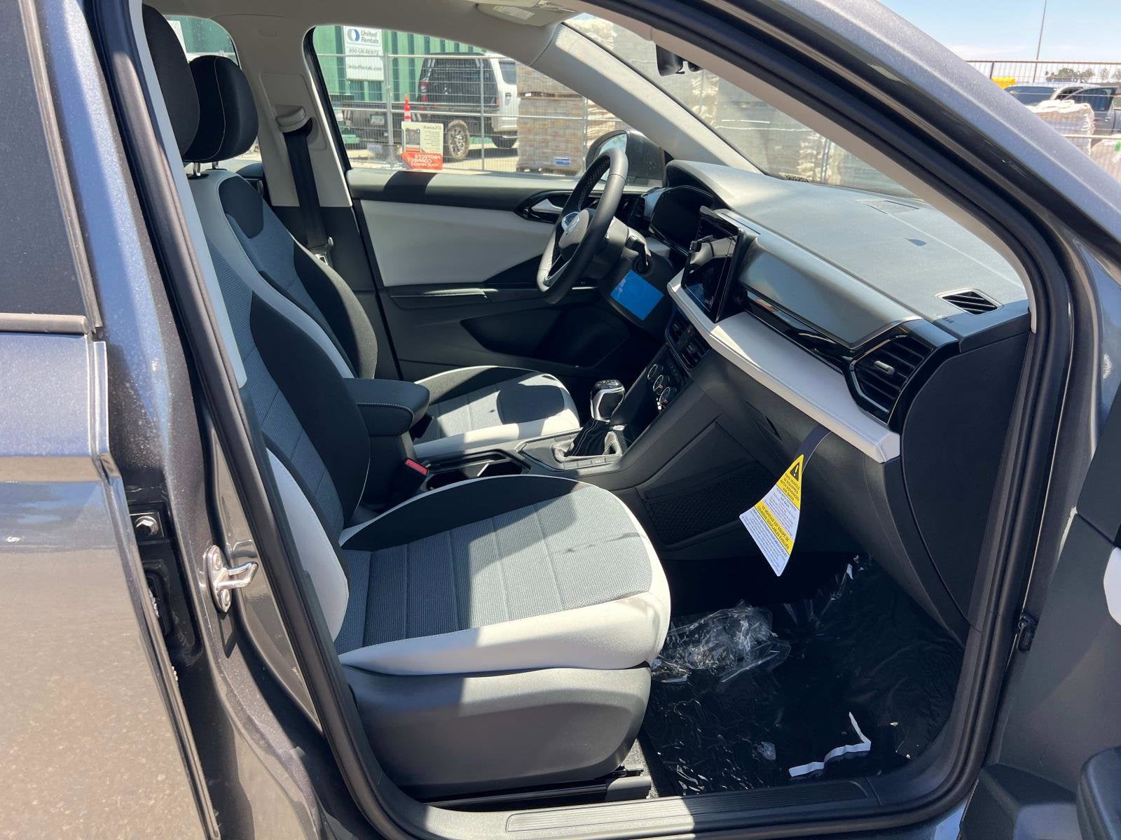 2025 Volkswagen Taos S