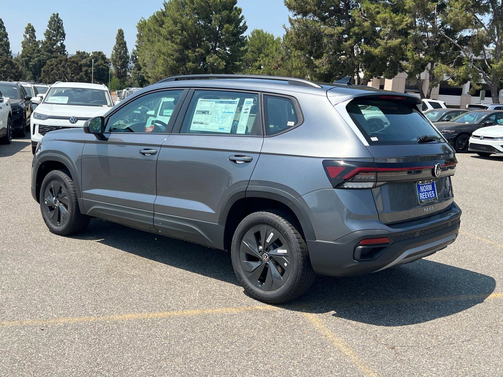 2025 Volkswagen Taos S