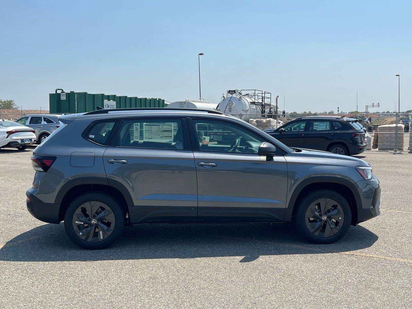 2025 Volkswagen Taos S