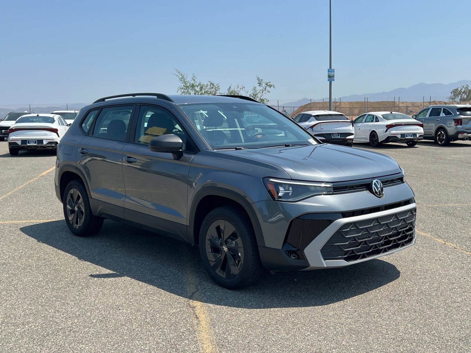 2025 Volkswagen Taos S