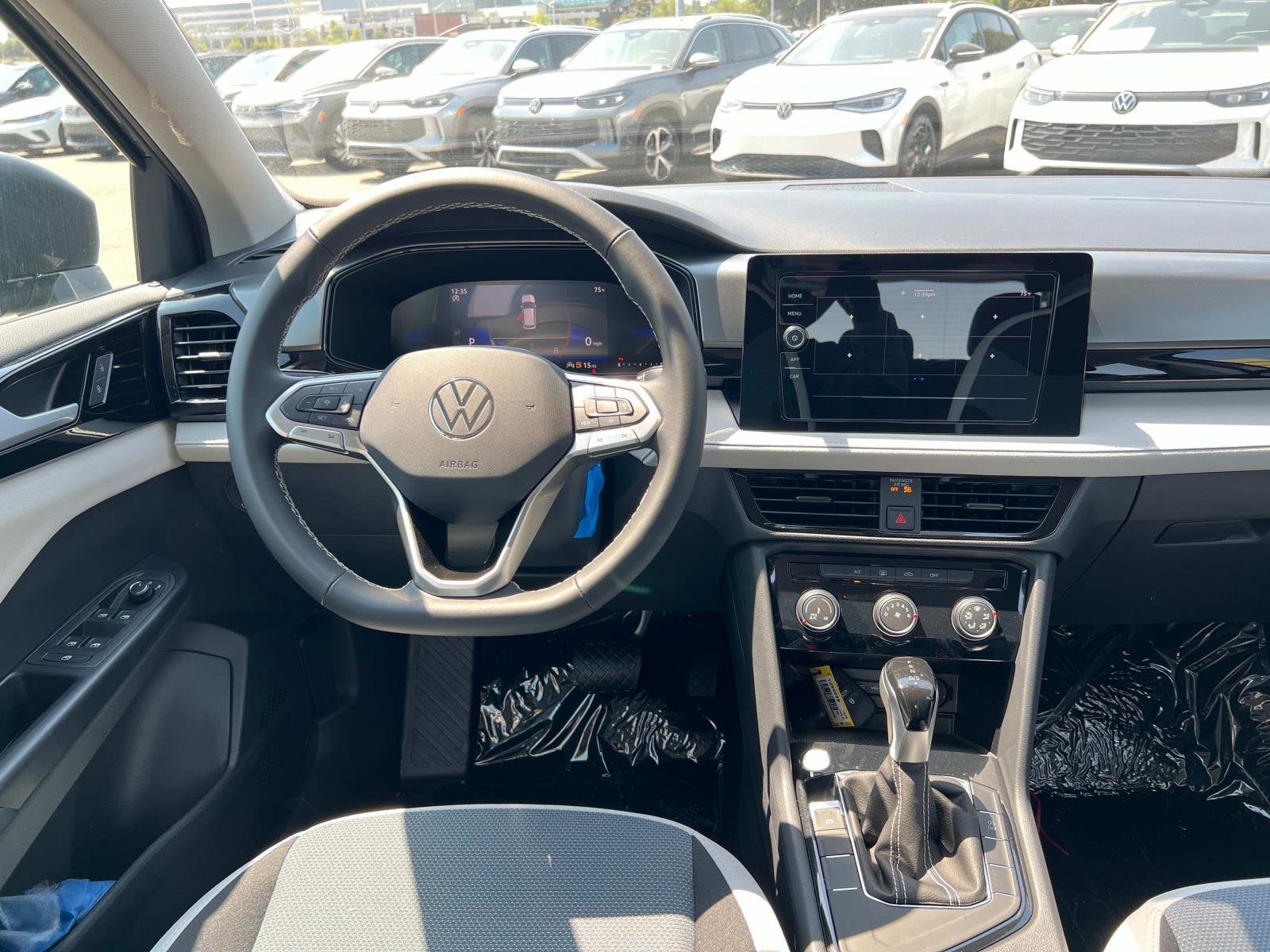 2025 Volkswagen Taos S