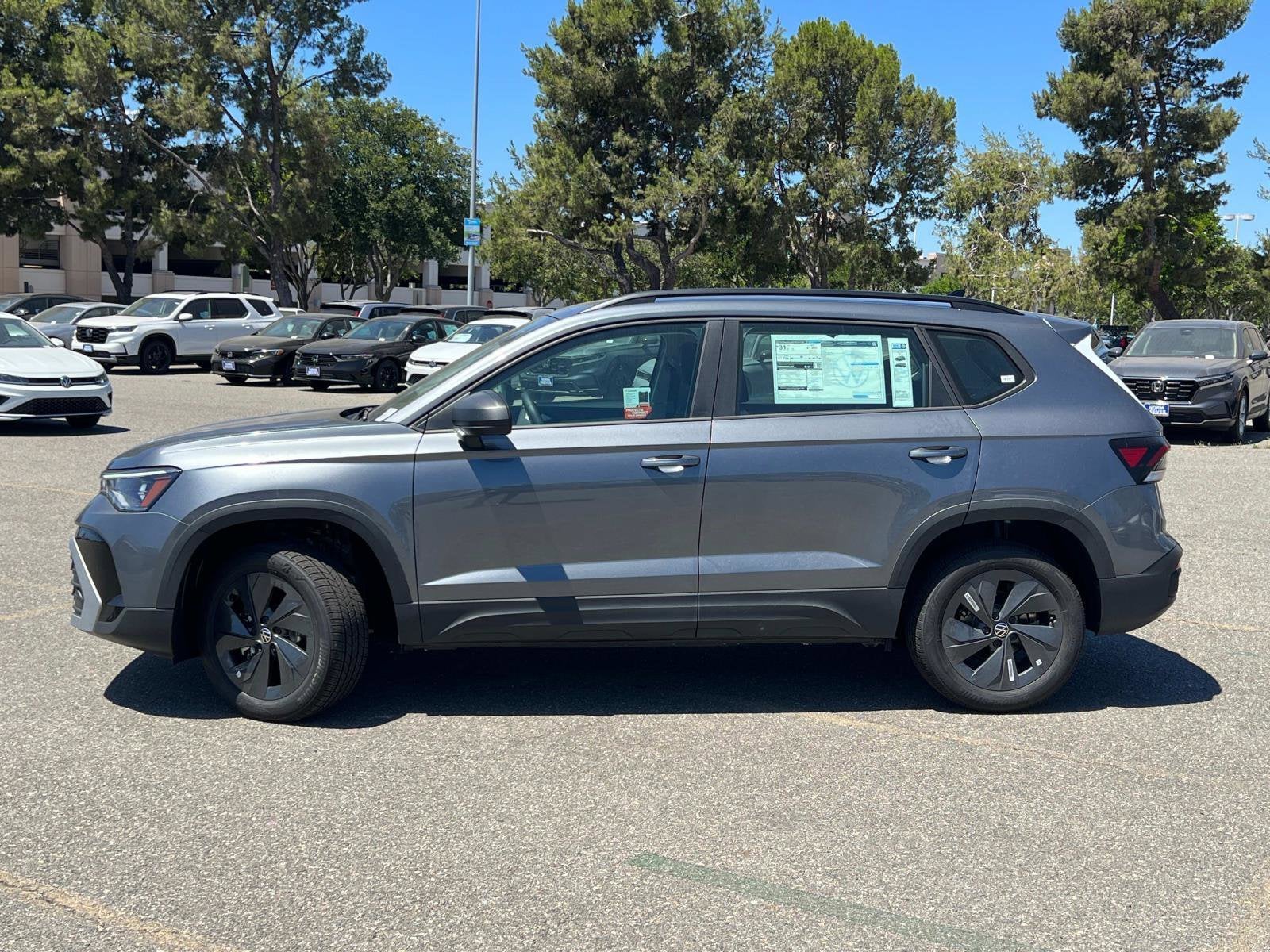 2025 Volkswagen Taos S