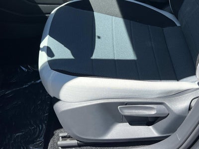 2025 Volkswagen Taos S