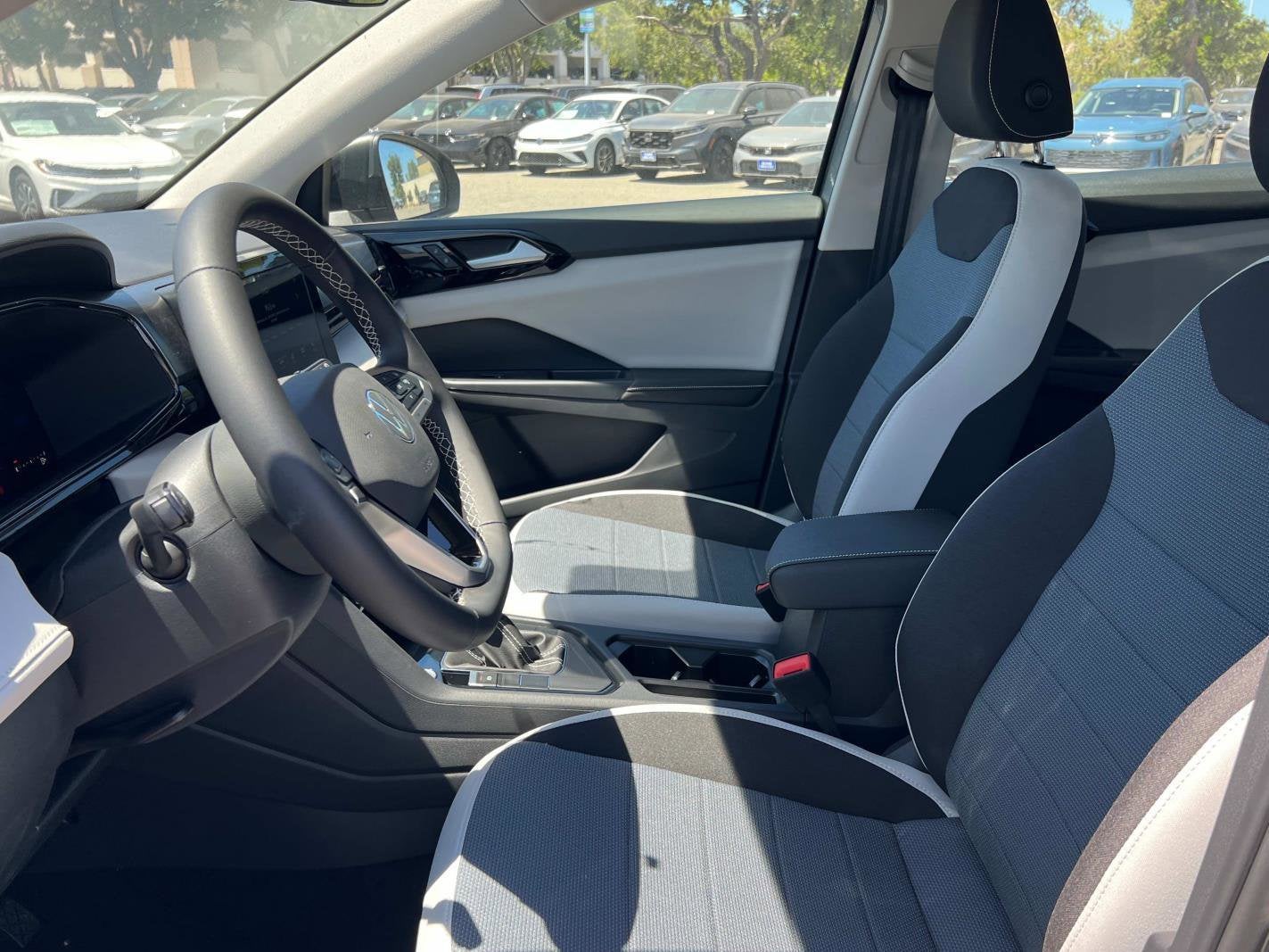 2025 Volkswagen Taos S