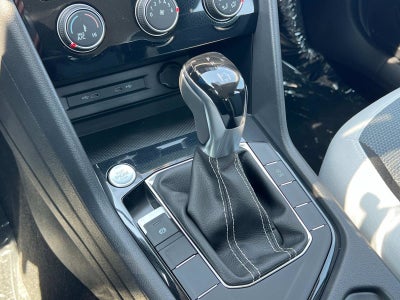 2025 Volkswagen Taos S