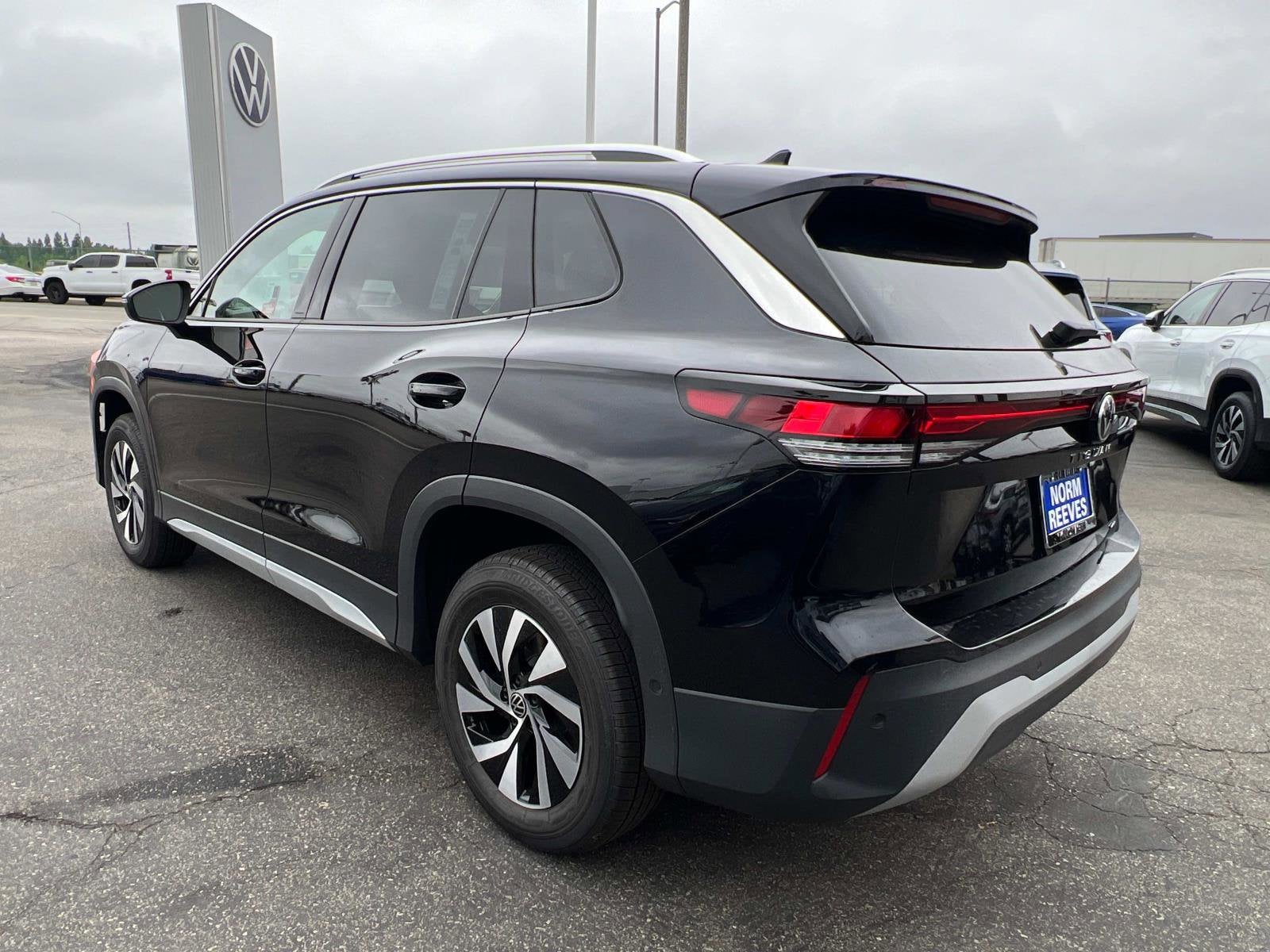 2025 Volkswagen Tiguan S