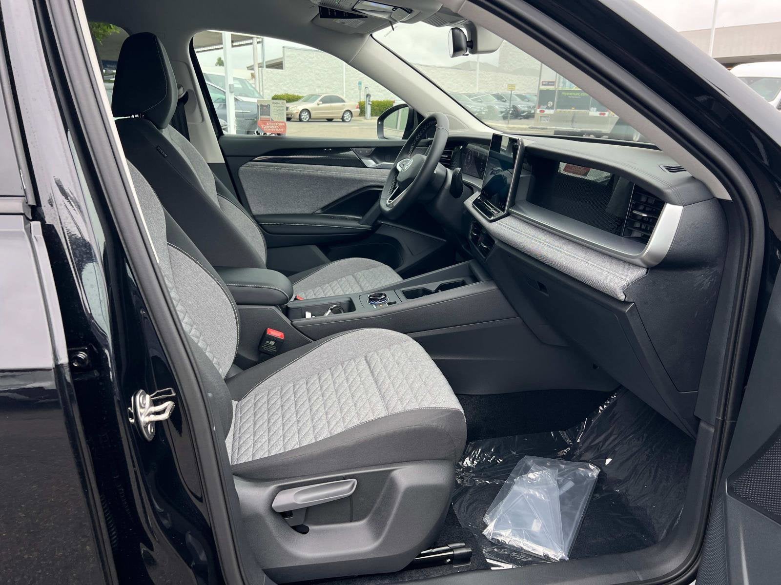 2025 Volkswagen Tiguan S