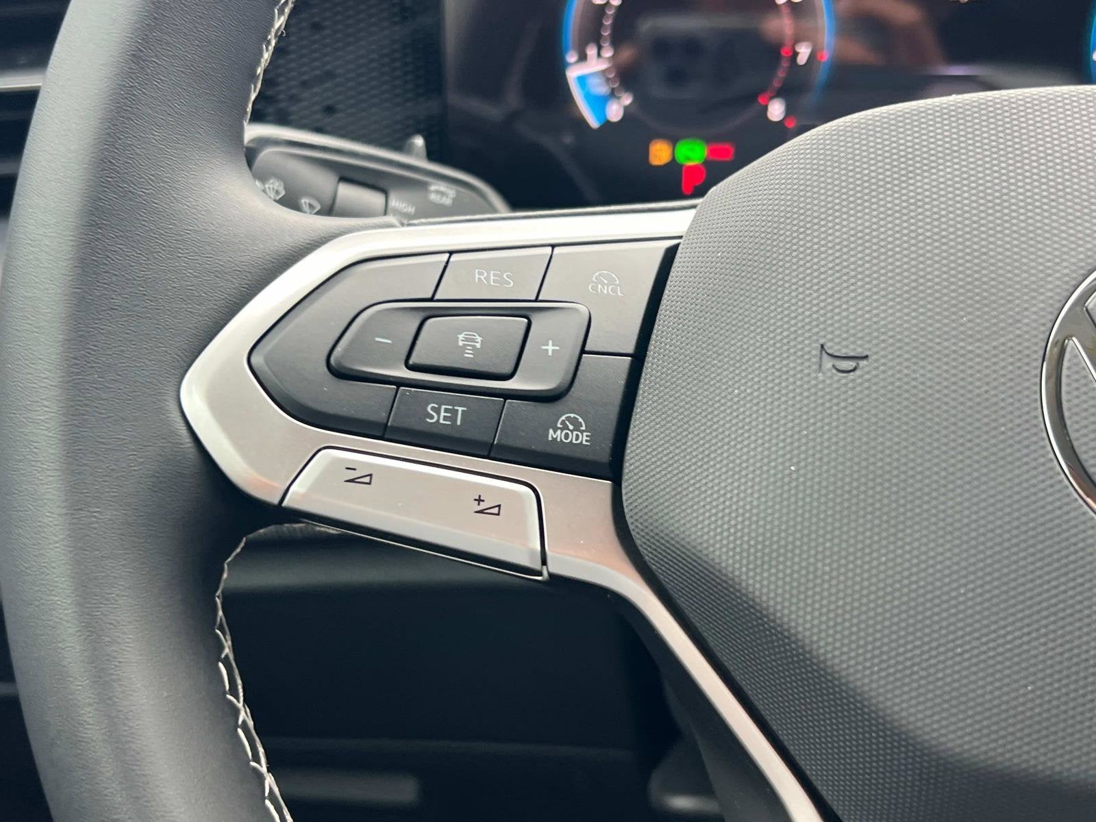 2025 Volkswagen Tiguan S