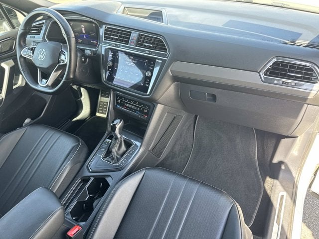 2023 Volkswagen Tiguan SE R-Line Black