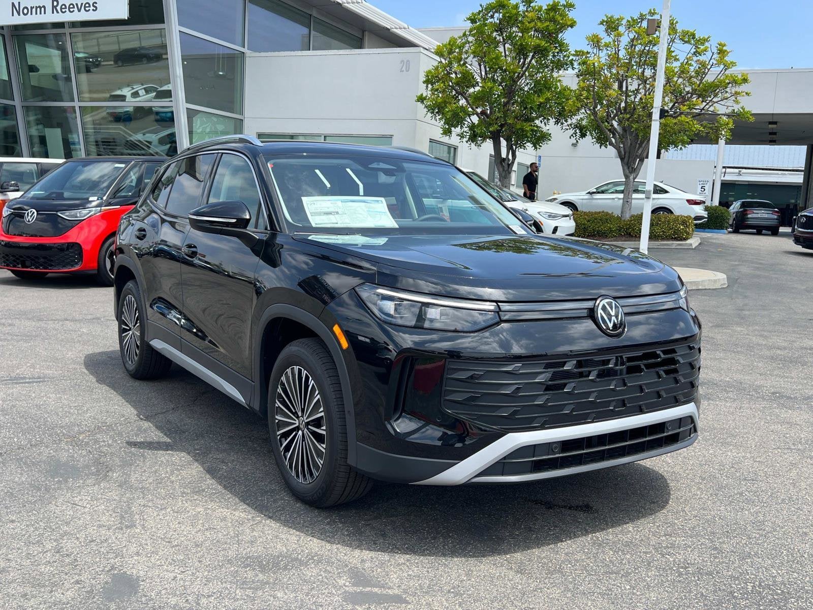 2025 Volkswagen Tiguan S