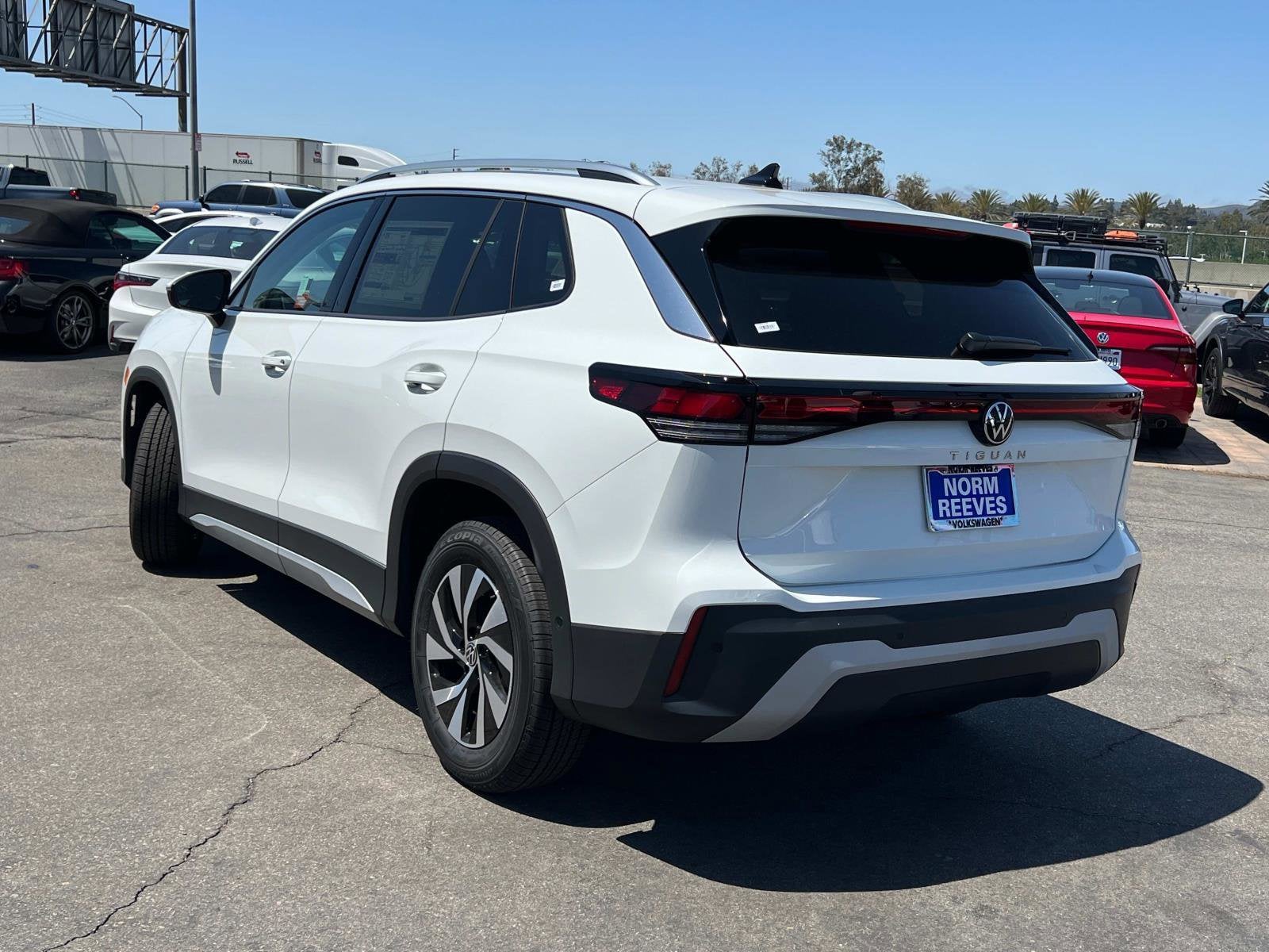 2025 Volkswagen Tiguan S