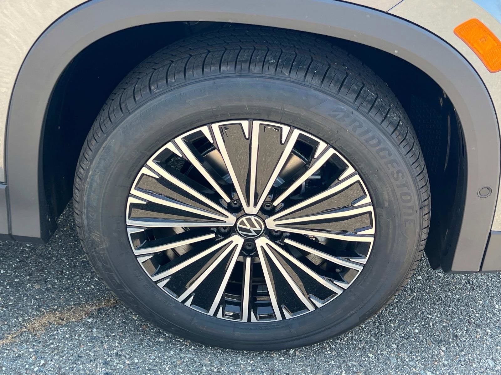 2025 Volkswagen Tiguan S