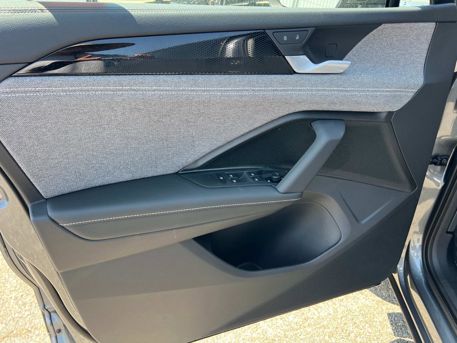 2025 Volkswagen Tiguan S