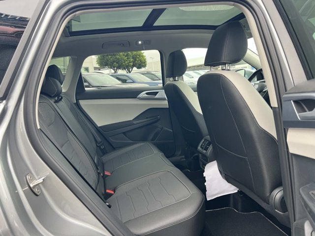 2026 Volkswagen Taos SE
