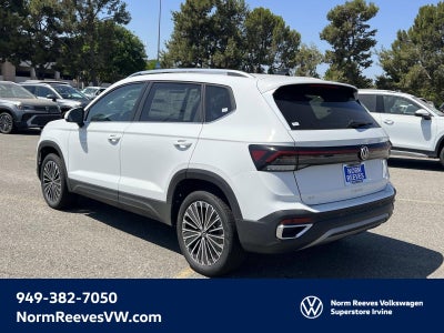 2025 Volkswagen Taos SE