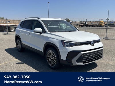 2025 Volkswagen Taos SE