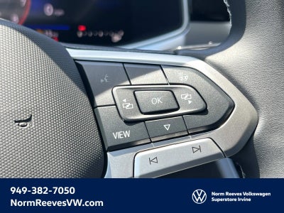 2025 Volkswagen Taos SE