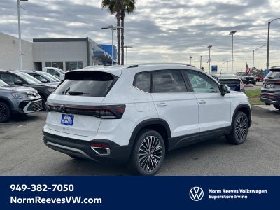 2025 Volkswagen Taos SE