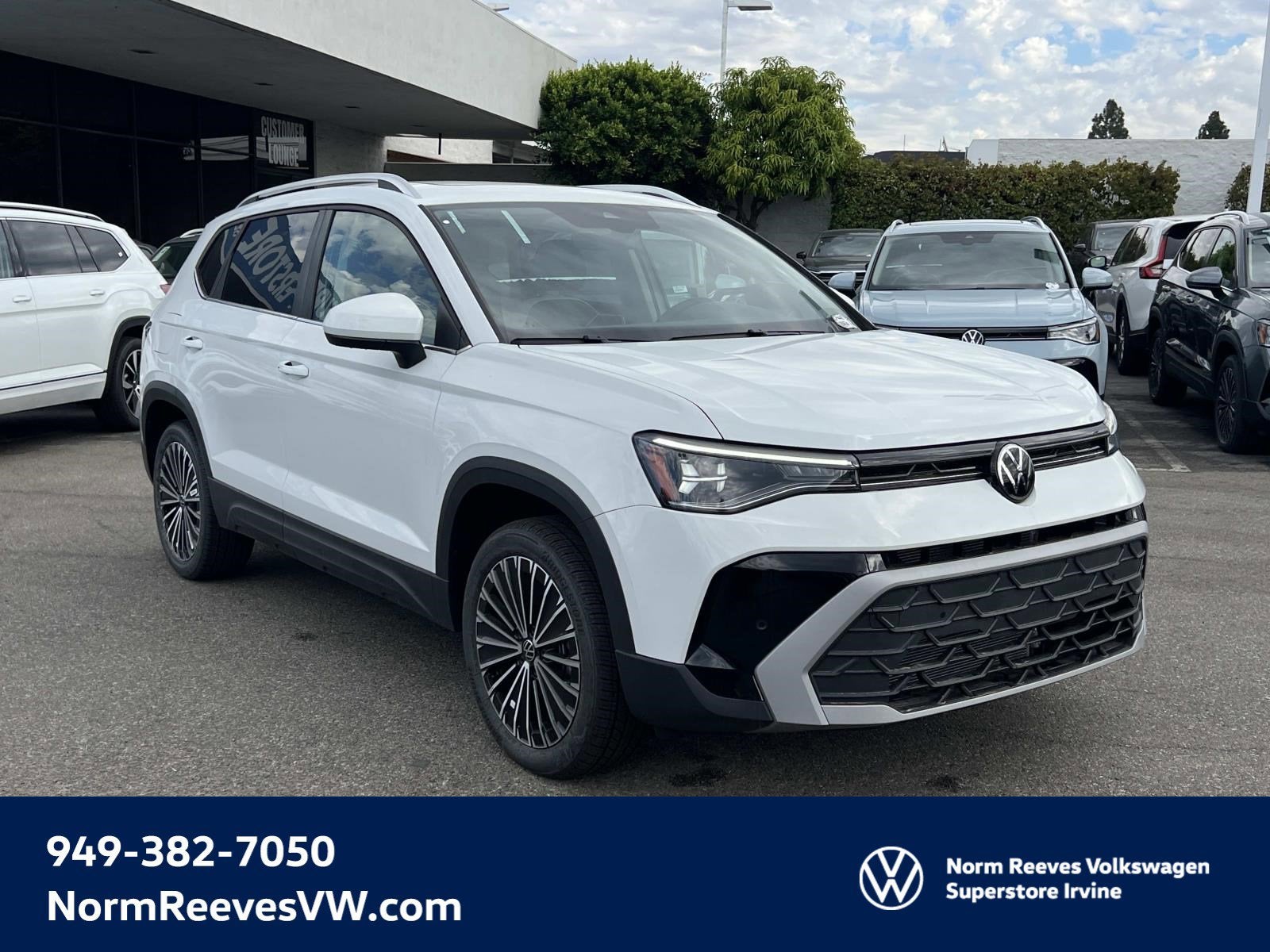 2025 Volkswagen Taos SE