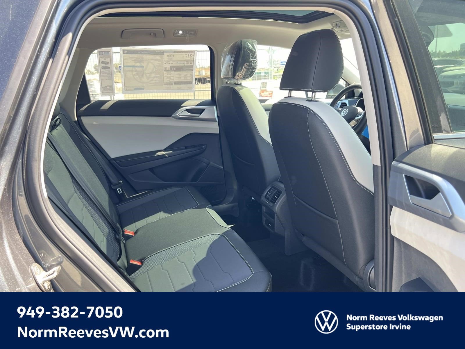 2025 Volkswagen Taos SE