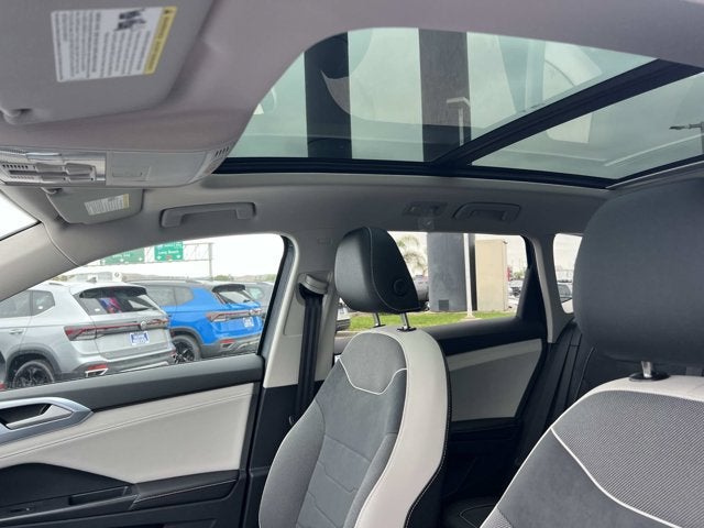 2026 Volkswagen Taos SE