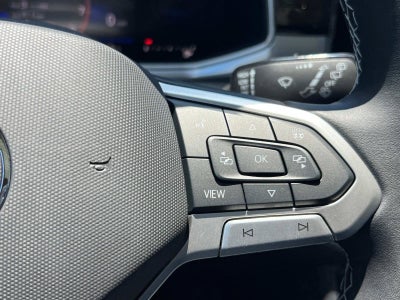 2025 Volkswagen Taos SE