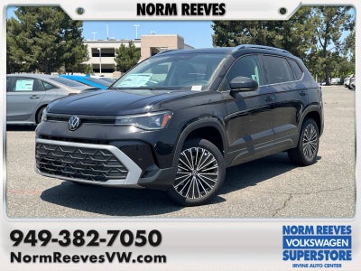 2025 Volkswagen Taos SE