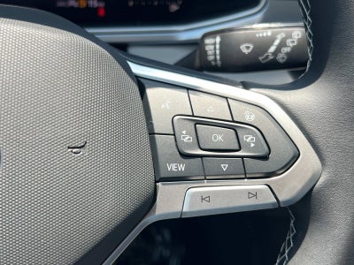 2025 Volkswagen Taos SE