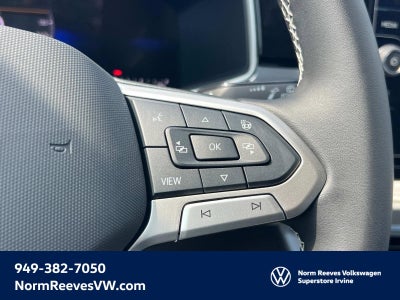 2025 Volkswagen Taos SE