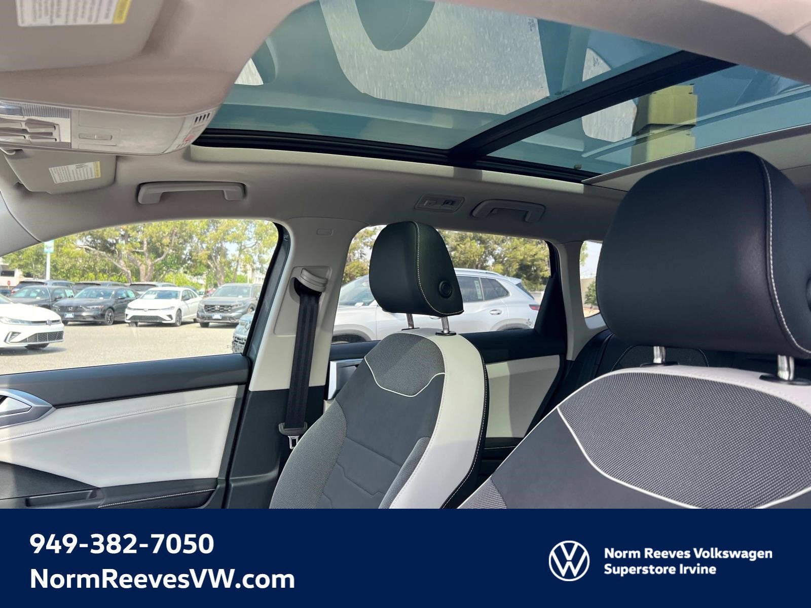 2025 Volkswagen Taos SE