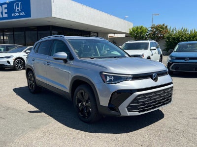 2025 Volkswagen Taos SE