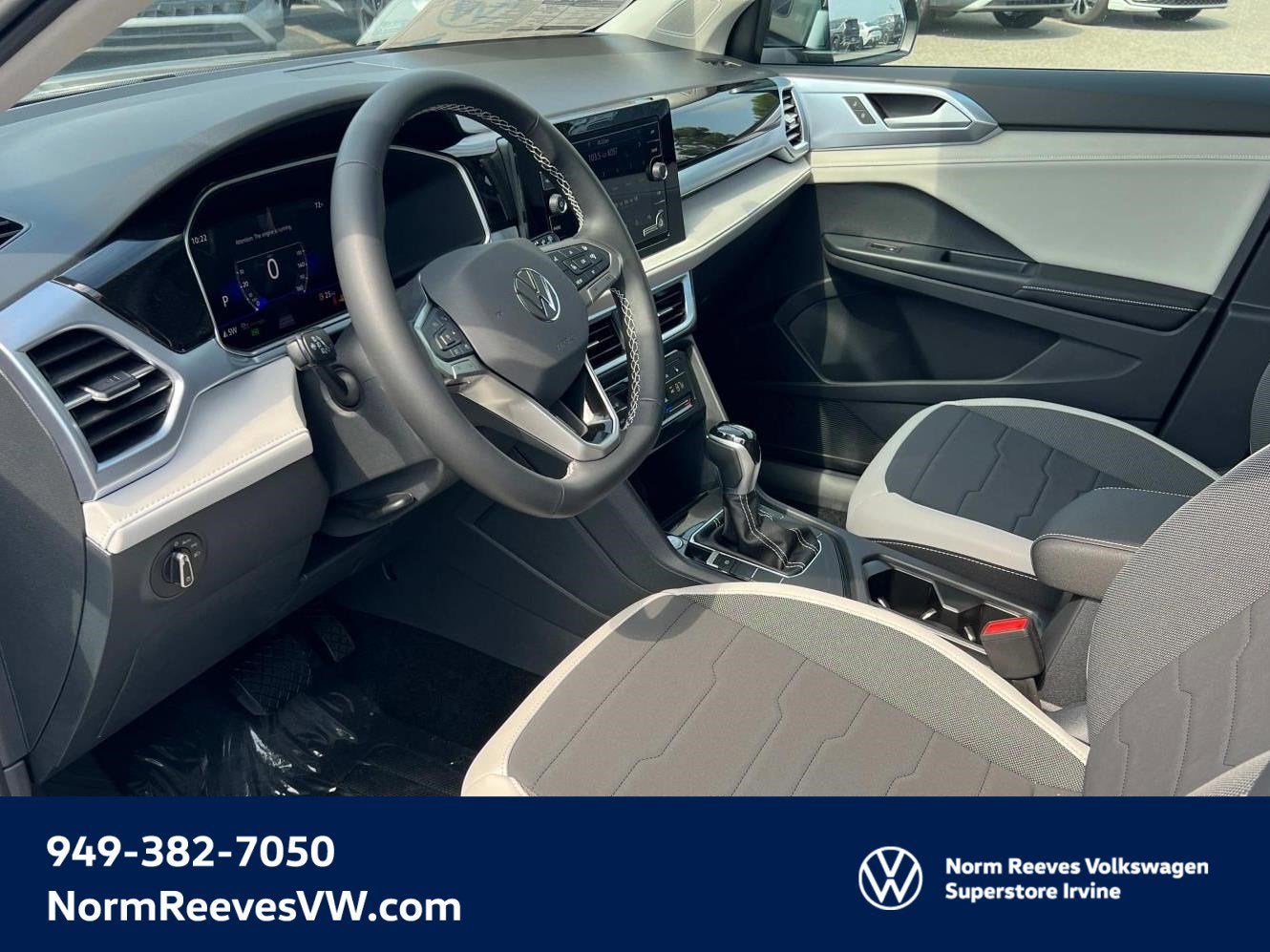 2025 Volkswagen Taos SE