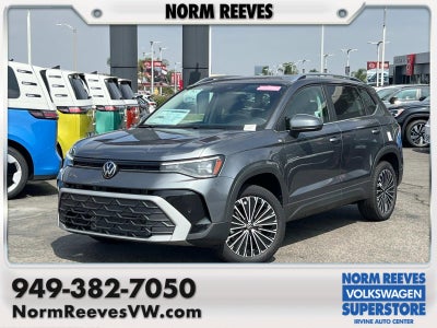 2025 Volkswagen Taos SE