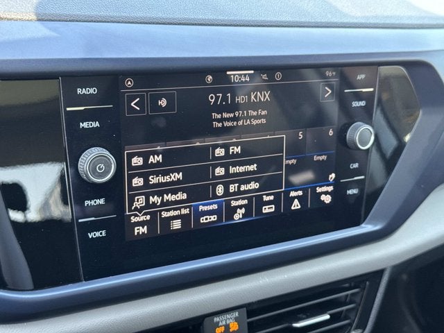2023 Volkswagen Taos SE