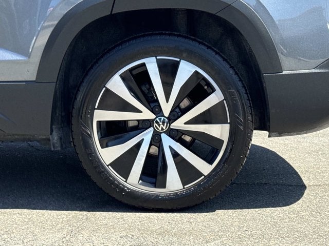 2023 Volkswagen Taos SE
